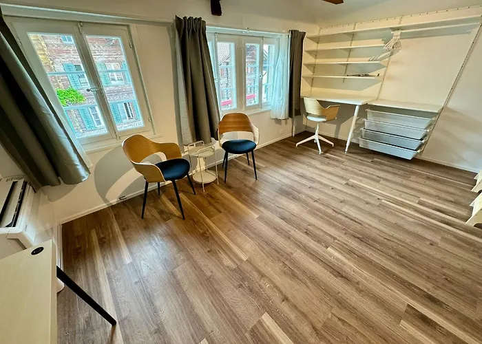 With Aircon Apartament *